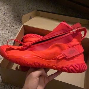 Jordan Porto-React Z